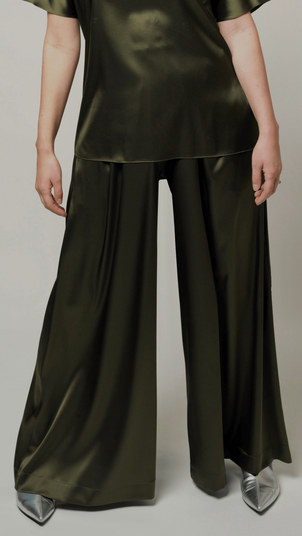 Forest green palazzo trousers BeaA - Be At Home with Yourself