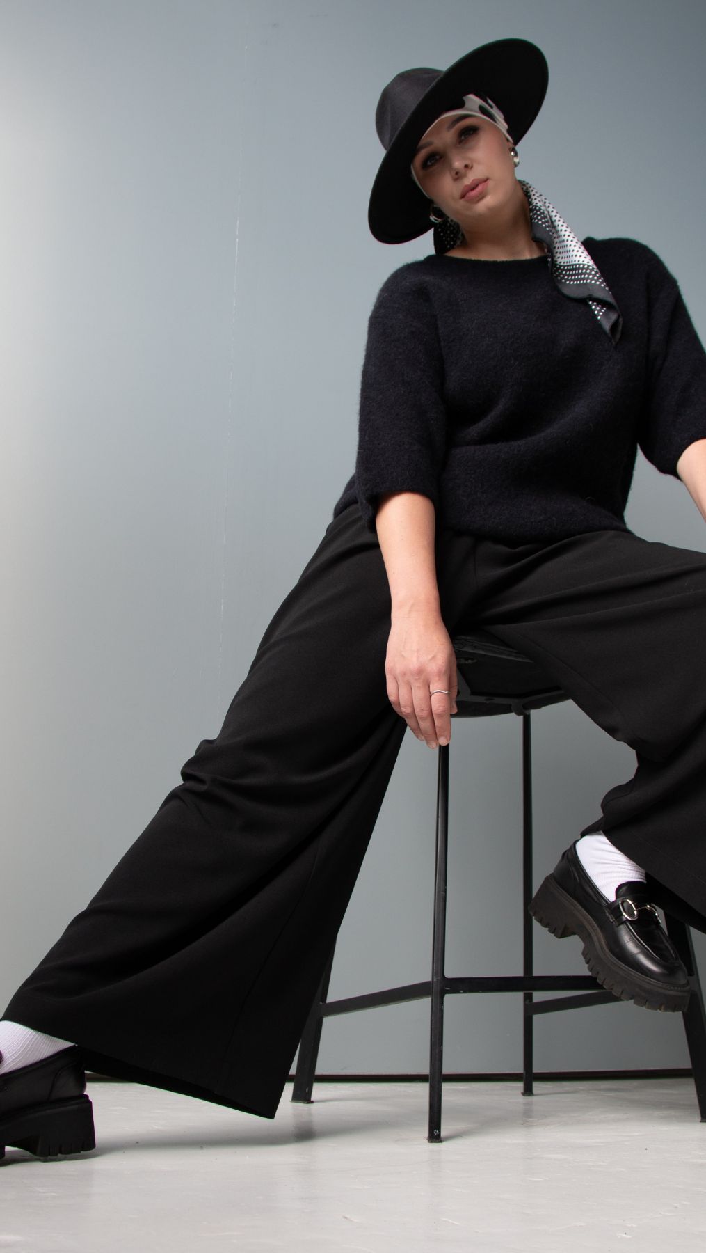 Wide-leg trousers Black