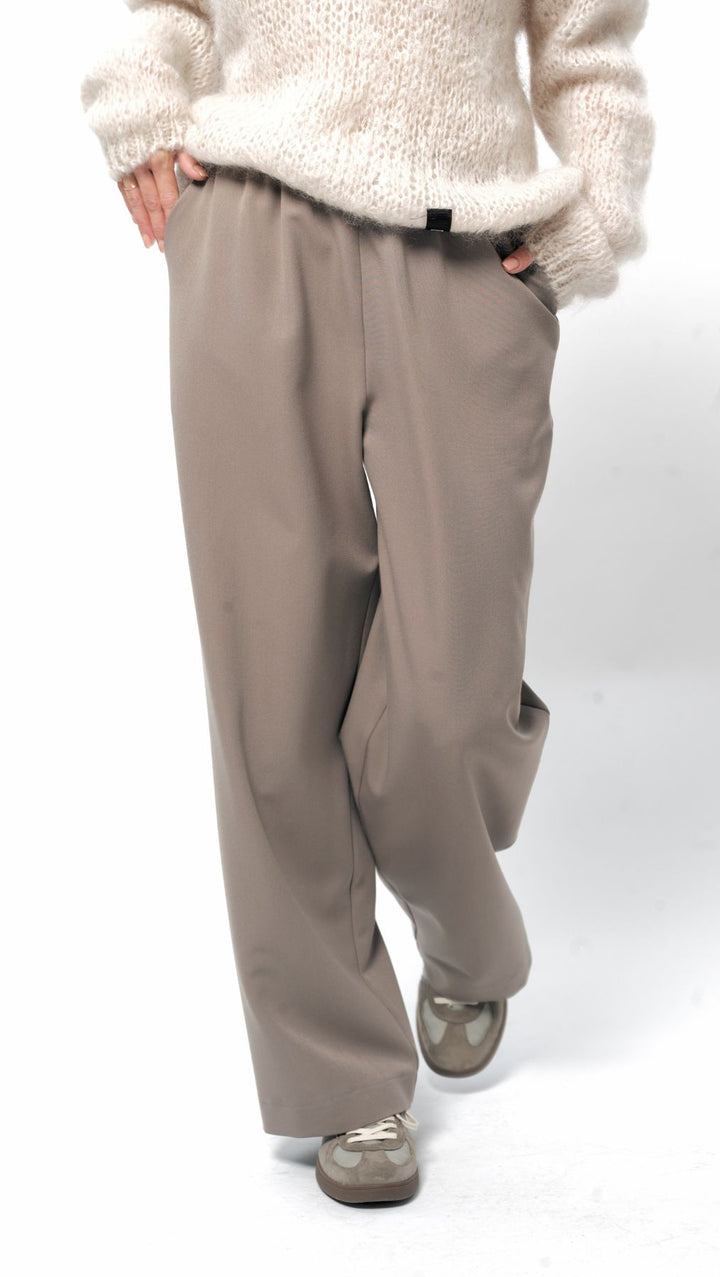 Straight-leg trousers Desert Sand