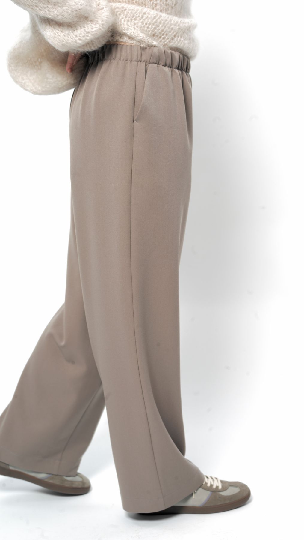 Straight-leg trousers Desert Sand