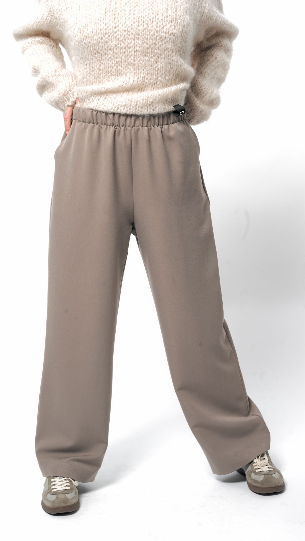 Straight-leg trousers Desert Sand