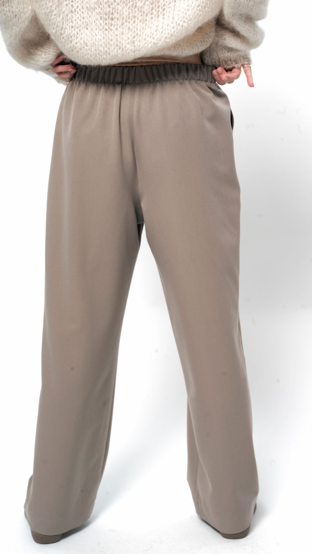 Straight-leg trousers Desert Sand