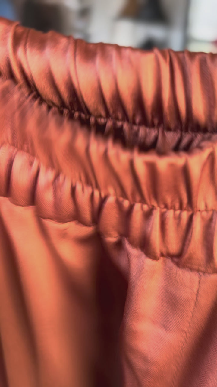 Брюки-палаццо бронзового цвета