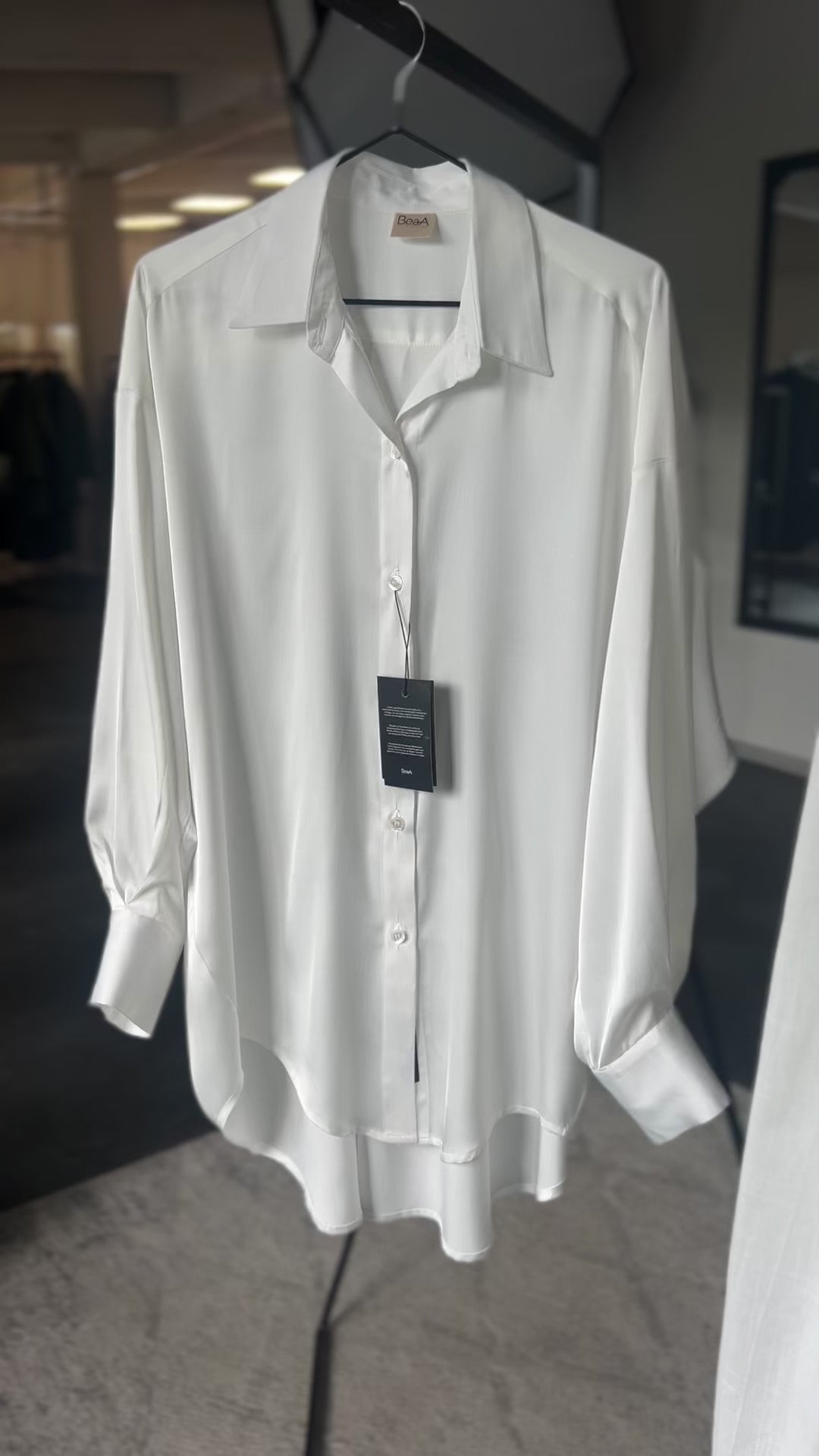 Silk shirt White
