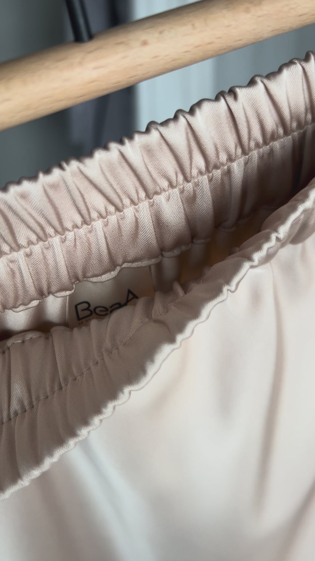 Юбка миди из шелкового атласа Cream