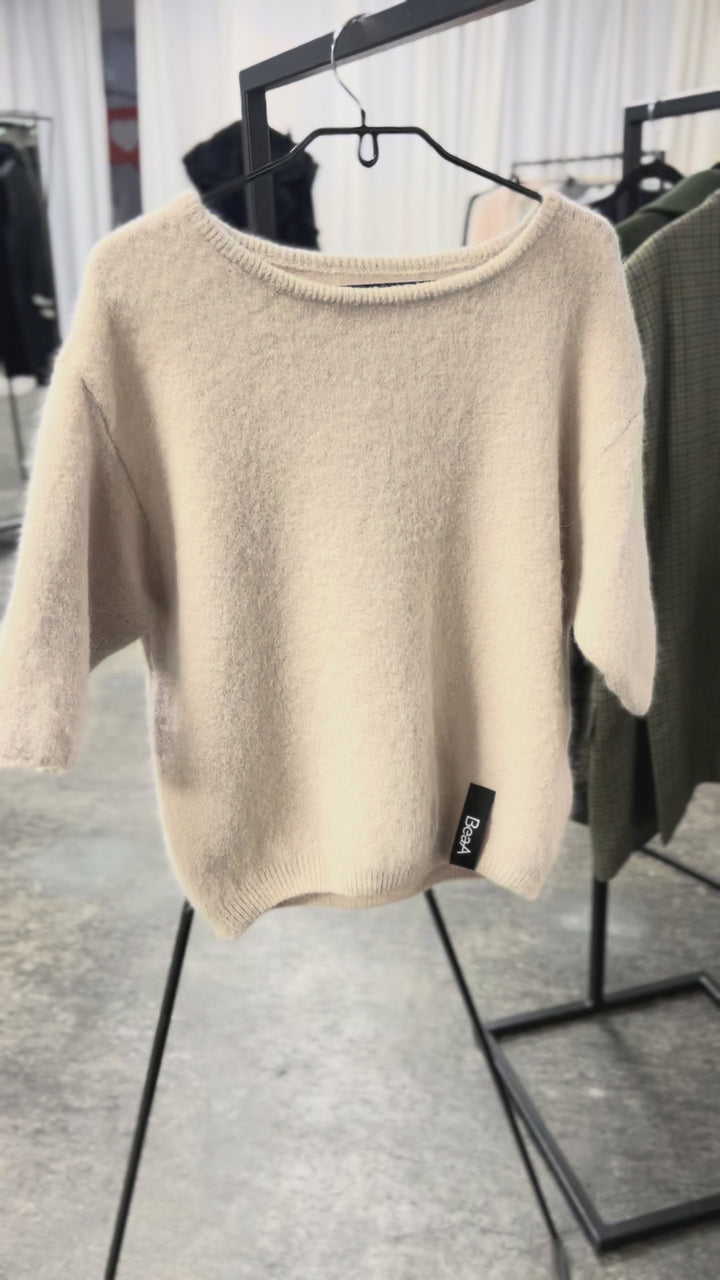 Baby Alpaca sweater Lemonade