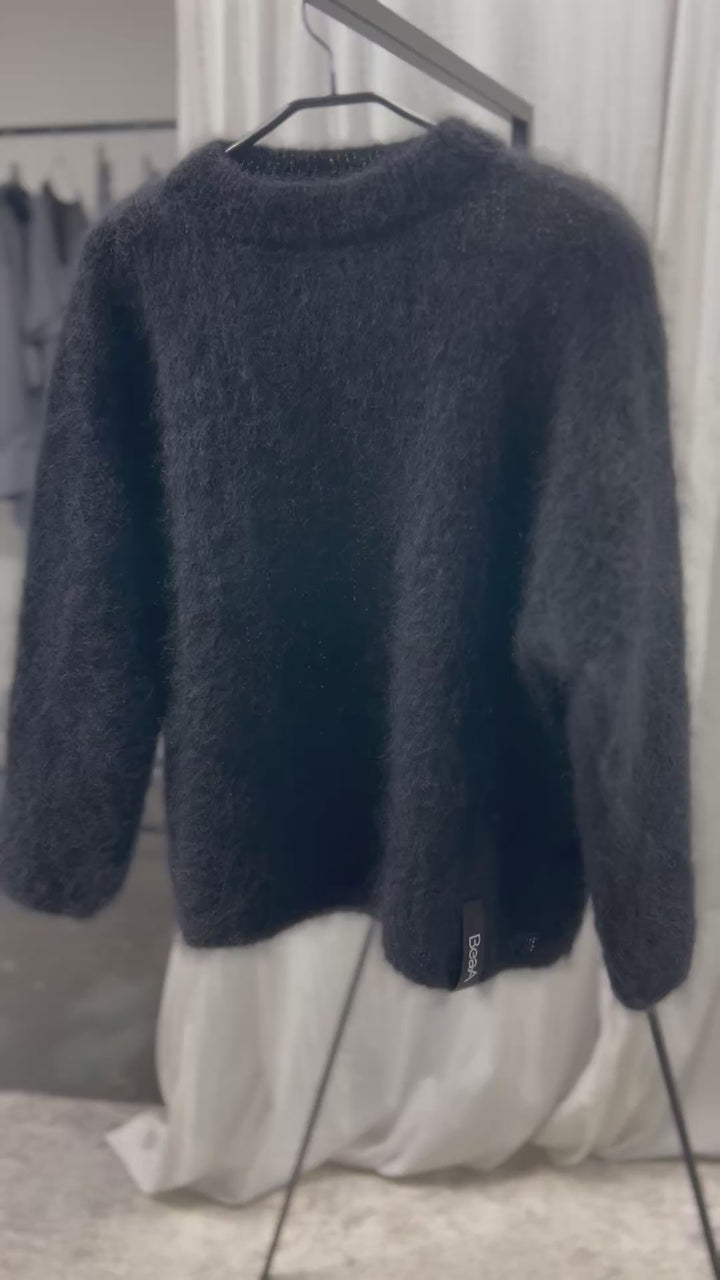 Kid mohair sweater Black or Dark Blue