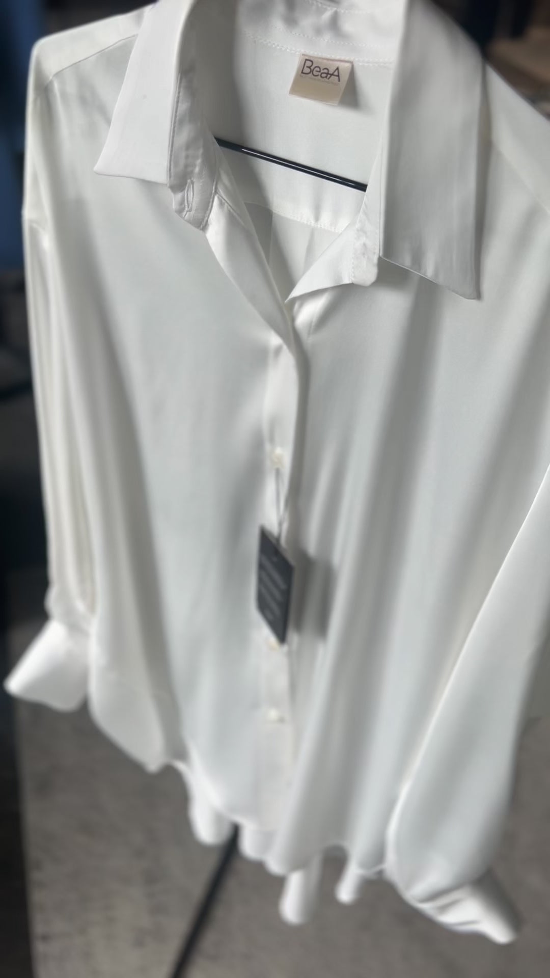 Silk shirt White