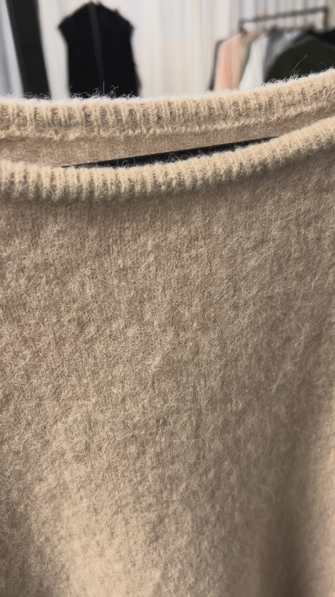 Baby Alpaca sweater Lemonade