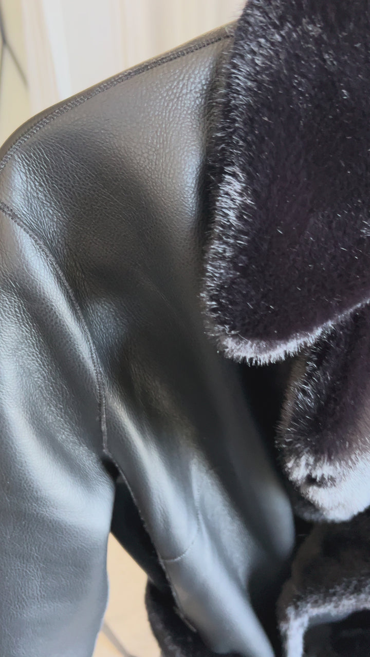 Куртка из эко-кожи/меха