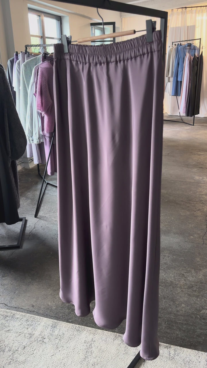 Midi Skirt – Extended Length Mauve