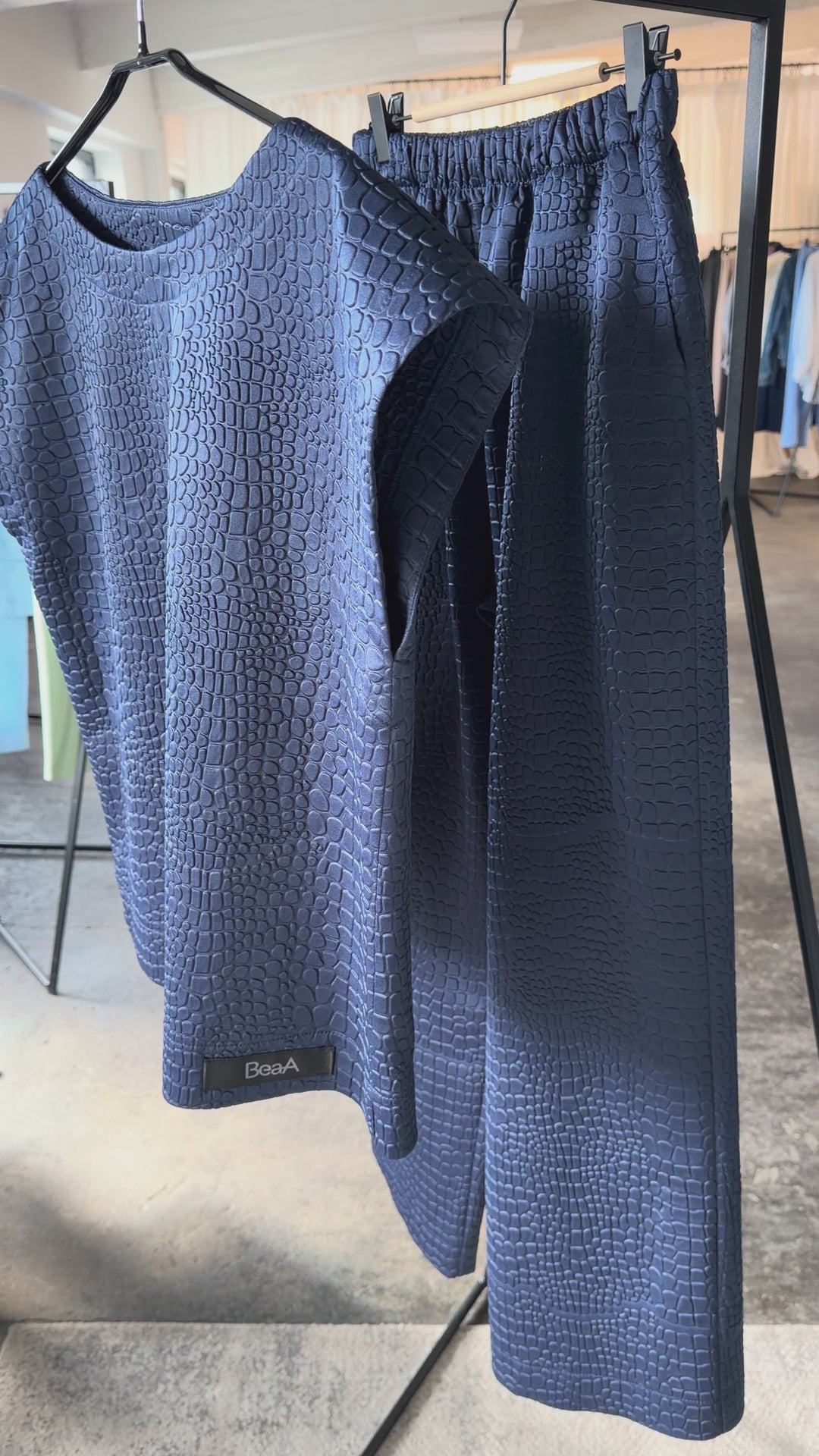 Python Top Gray/Dark Blue