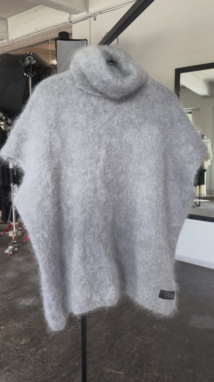 Mohair vest Grey