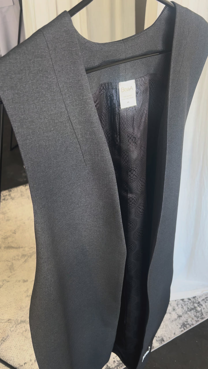 Элегантный жилет "Темно-Серый"