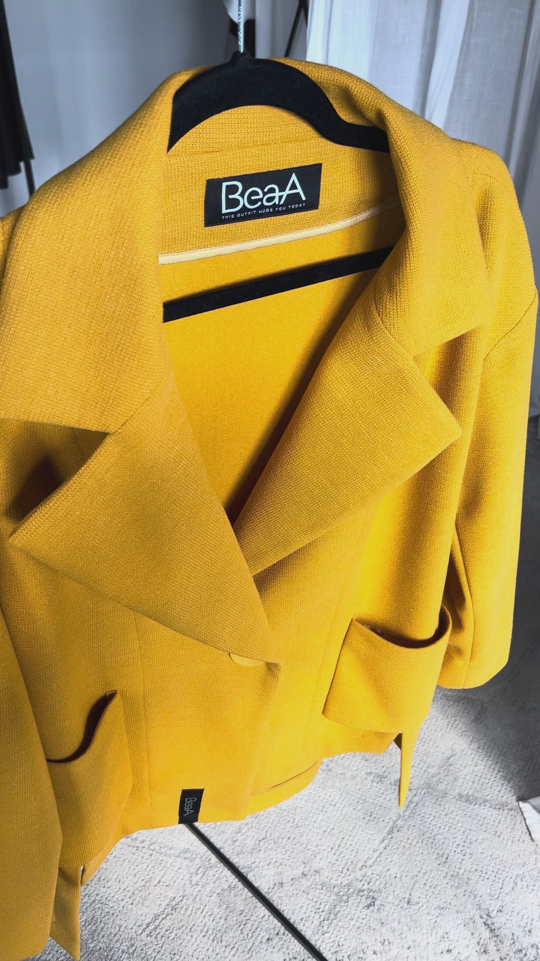 Пальто-блейзер Yellow Saffron