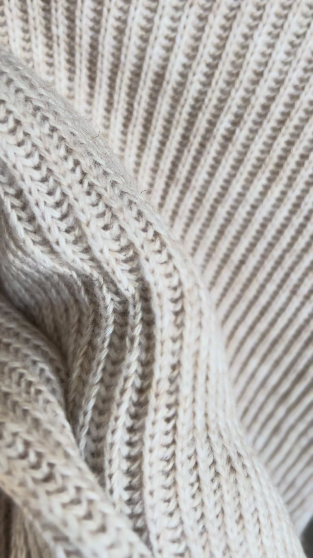 Sweater turtleneck Beige