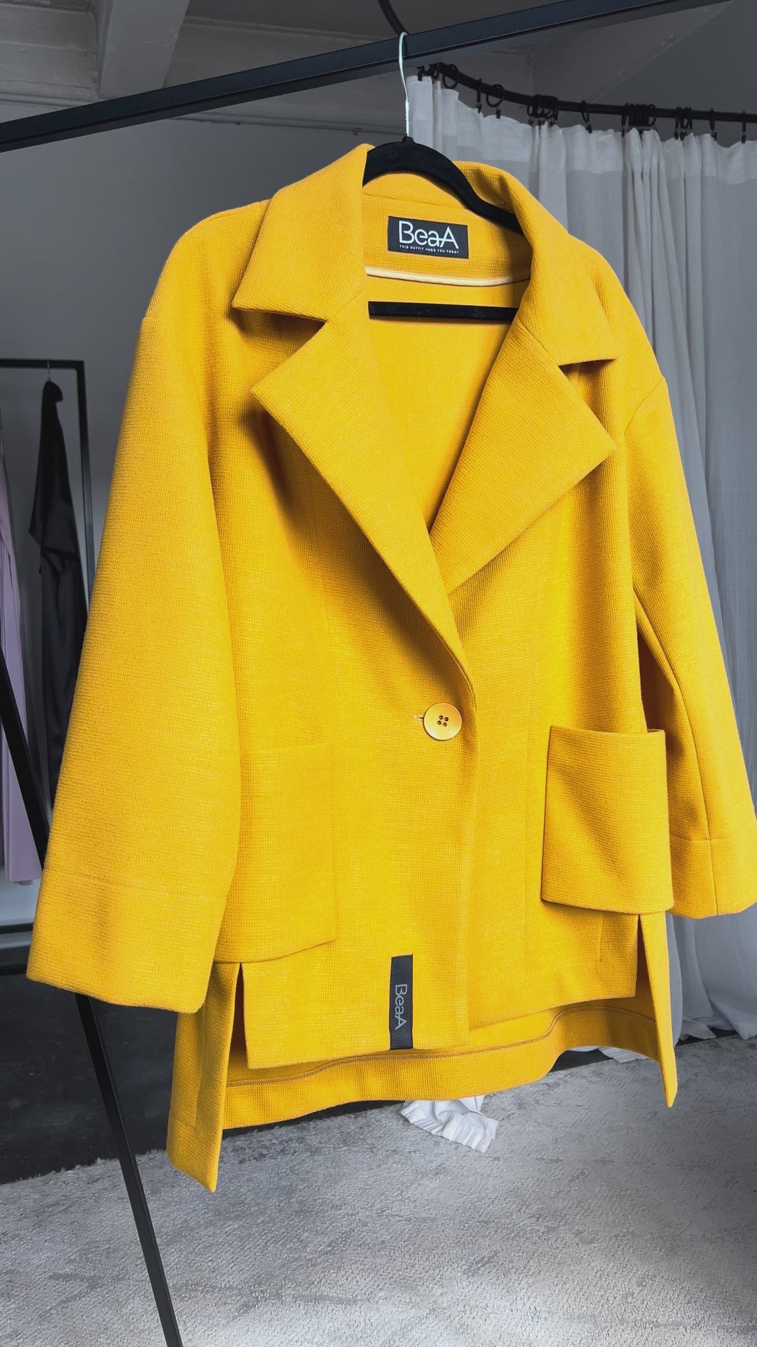 Пальто-блейзер Yellow Saffron