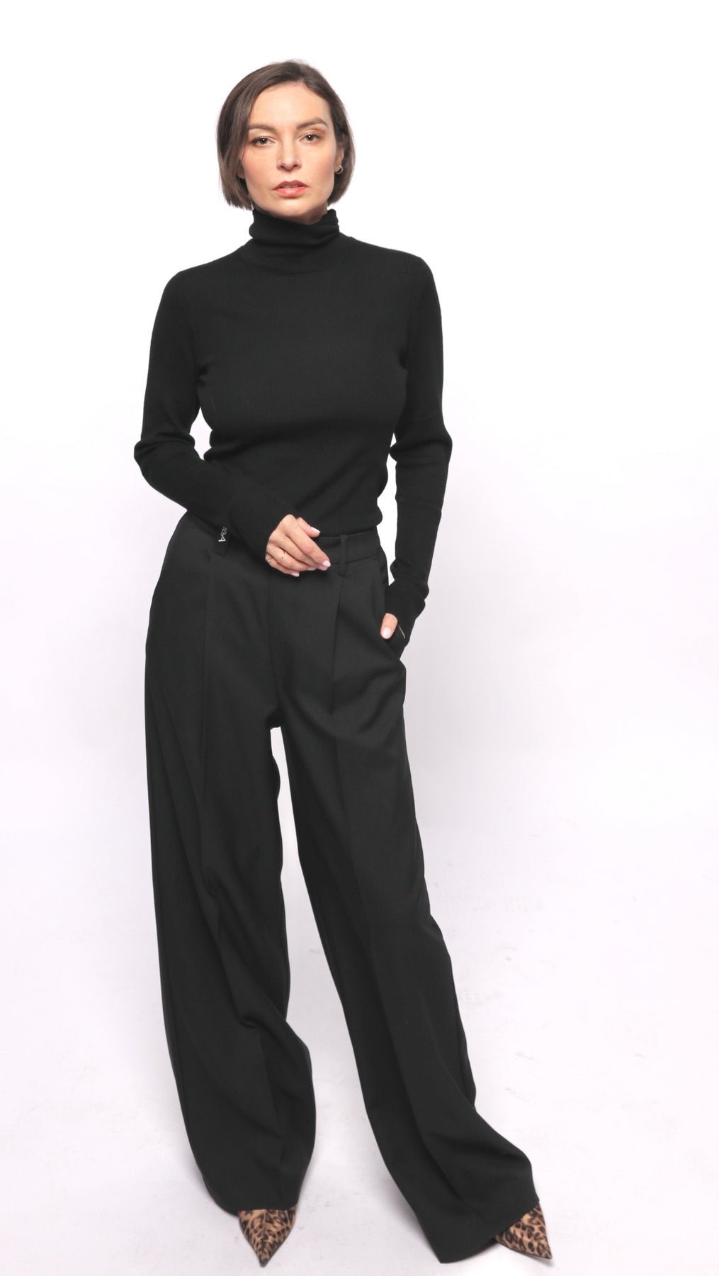Regular - fit Trousers Black/Gray - BeaA - Be At Home with Yourself - Trousers
