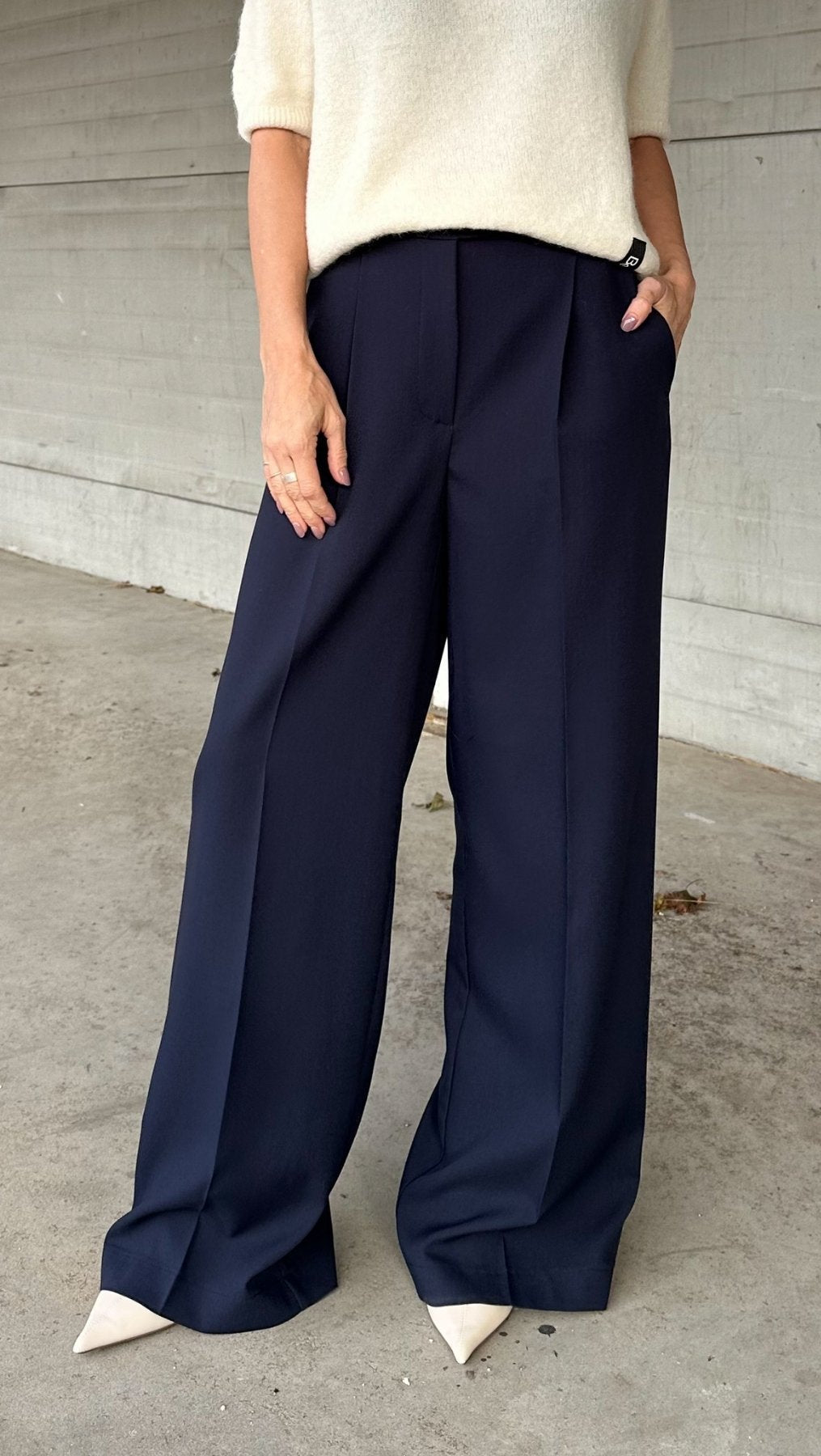 Regular - fit trousers Navy - BeaA - Be At Home with Yourself - Trousers