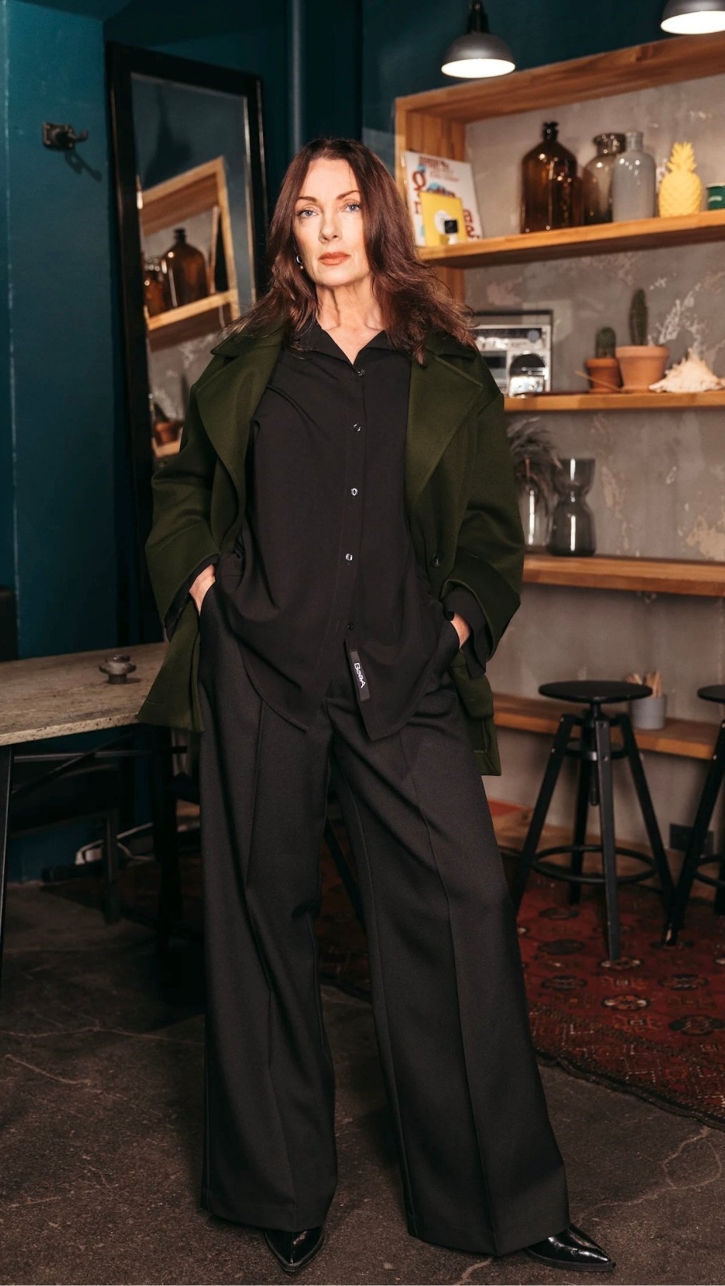 Shirt Black - BeaA - Be At Home with Yourself - Top