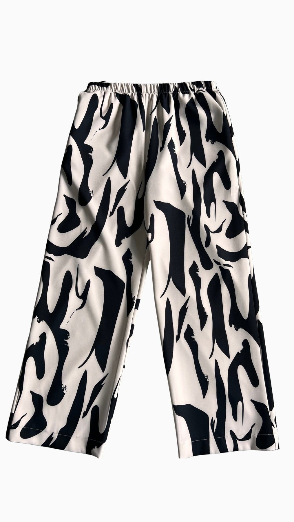 Straight - cut Long trousers Delphines - BeaA - Be At Home with Yourself - Trousers