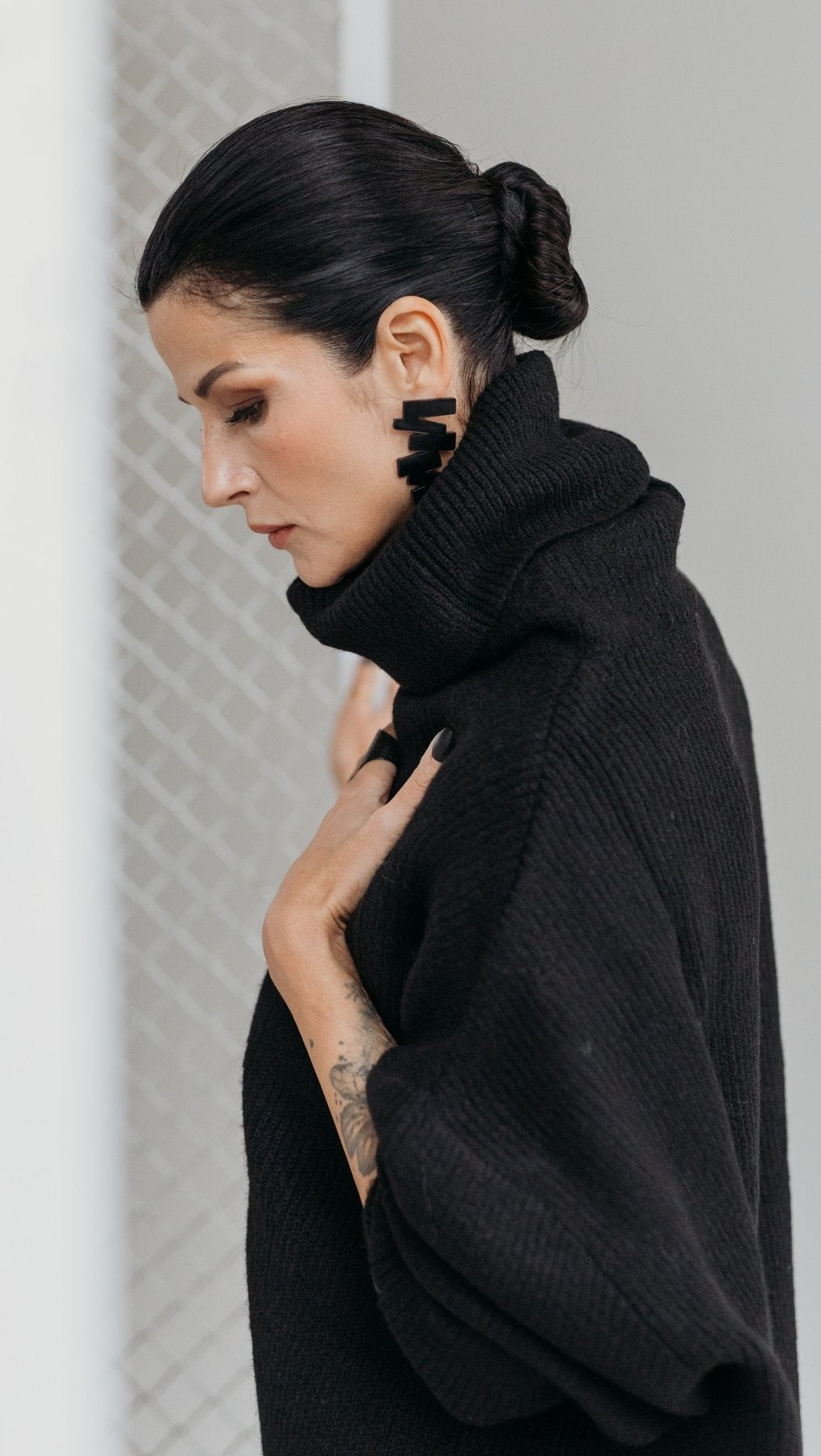 Sweater Oversized turtleneck Black - BeaA - Be At Home with Yourself - Top