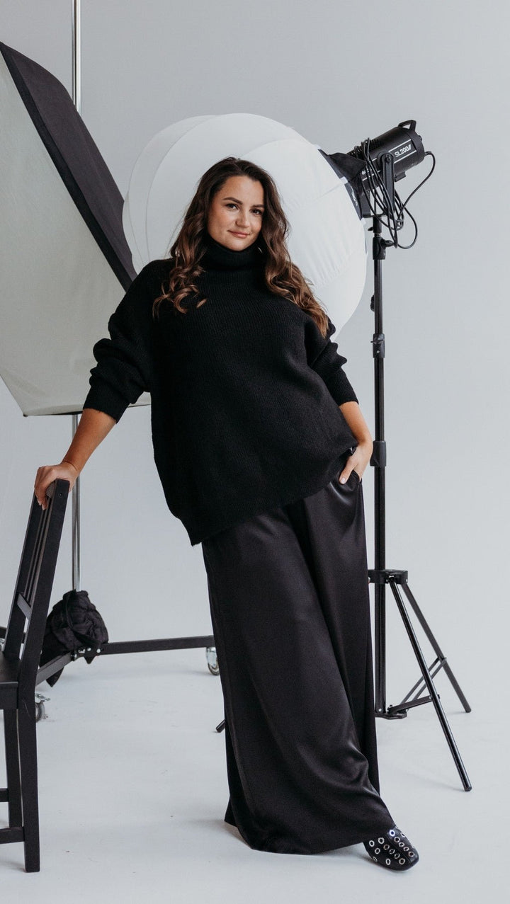 Sweater Oversized turtleneck Black - BeaA - Be At Home with Yourself - Top