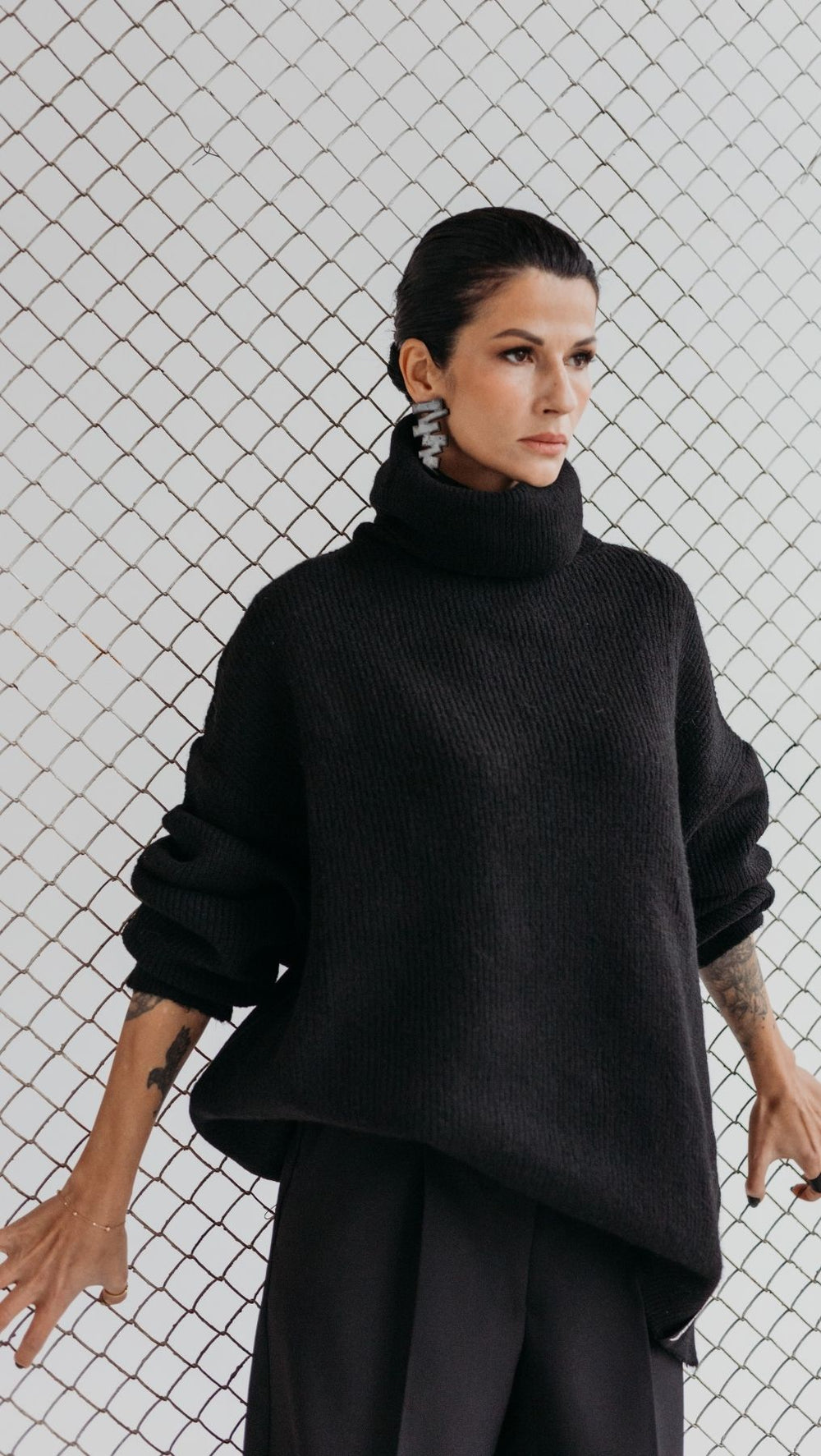 Sweater Oversized turtleneck Black - BeaA - Be At Home with Yourself - Top