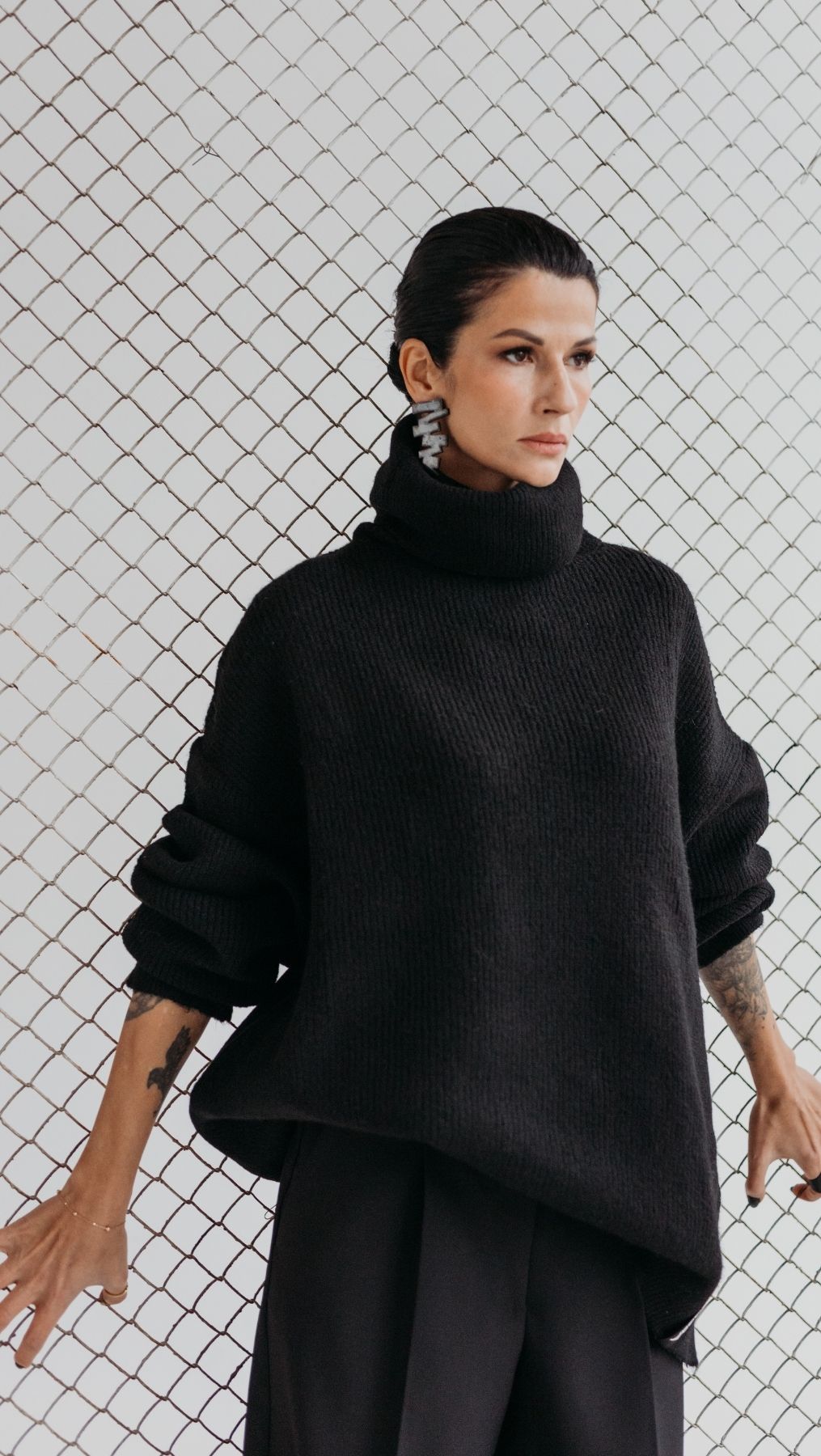 Sweater Oversized turtleneck Black - BeaA - Be At Home with Yourself - Top