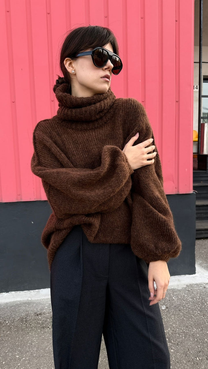 Sweater Oversized turtleneck Cinnamon - BeaA - Be At Home with Yourself - Top
