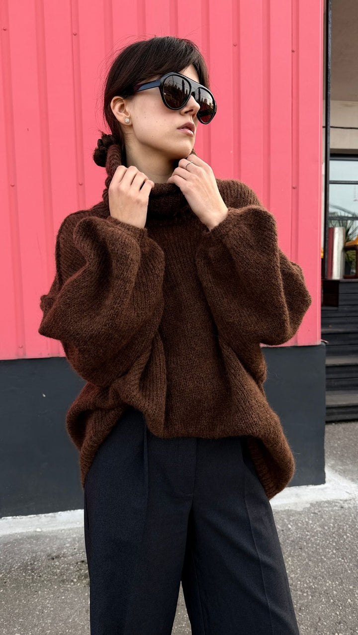 Sweater Oversized turtleneck Cinnamon - BeaA - Be At Home with Yourself - Top