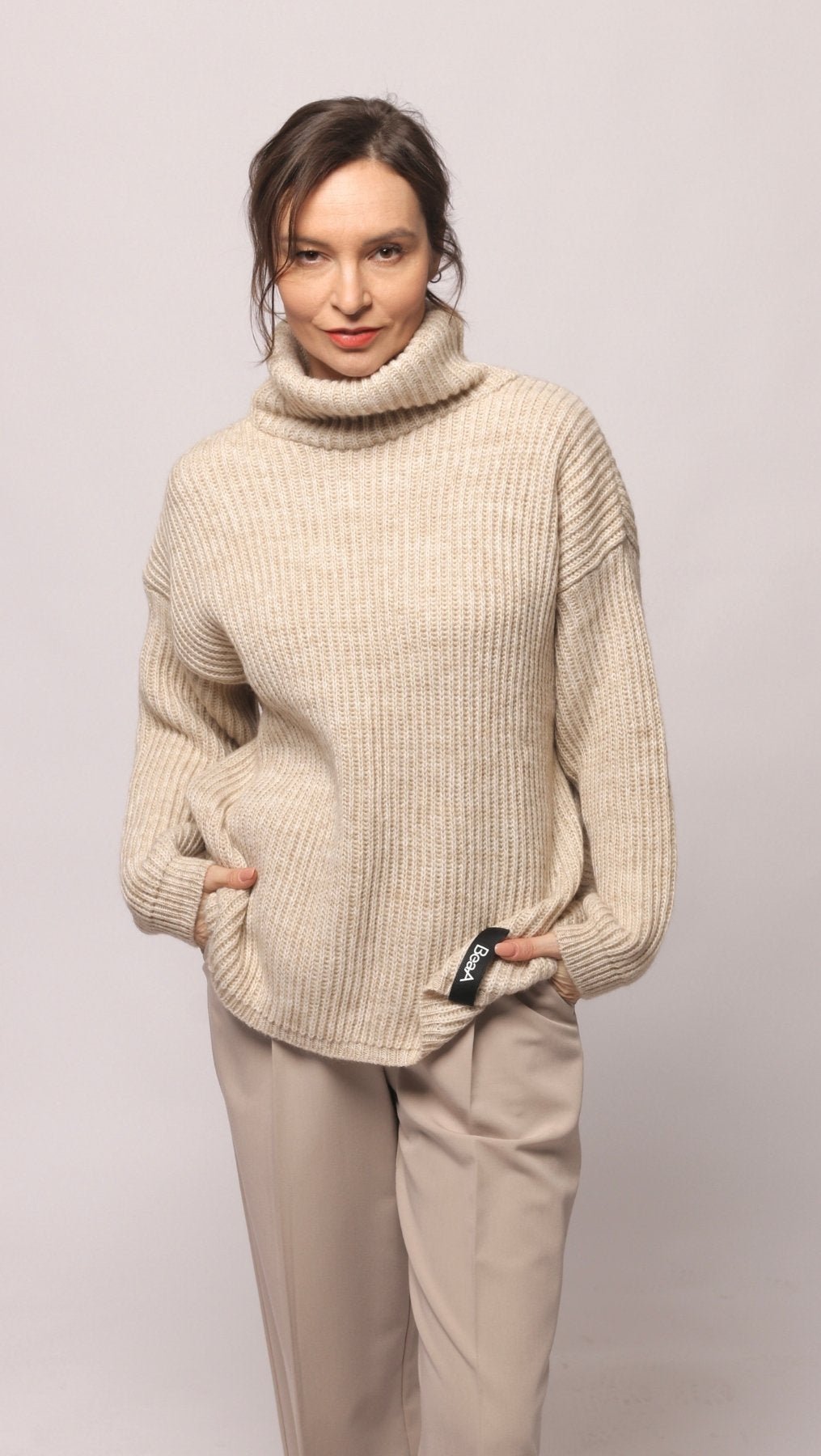 Sweater turtleneck Beige - BeaA - Be At Home with Yourself - Top