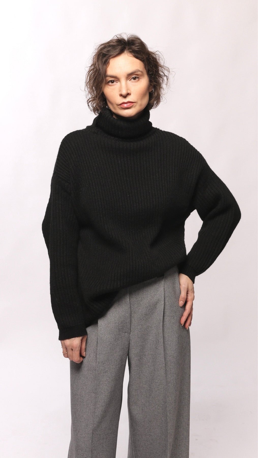 Sweater turtleneck Black - BeaA - Be At Home with Yourself - Top