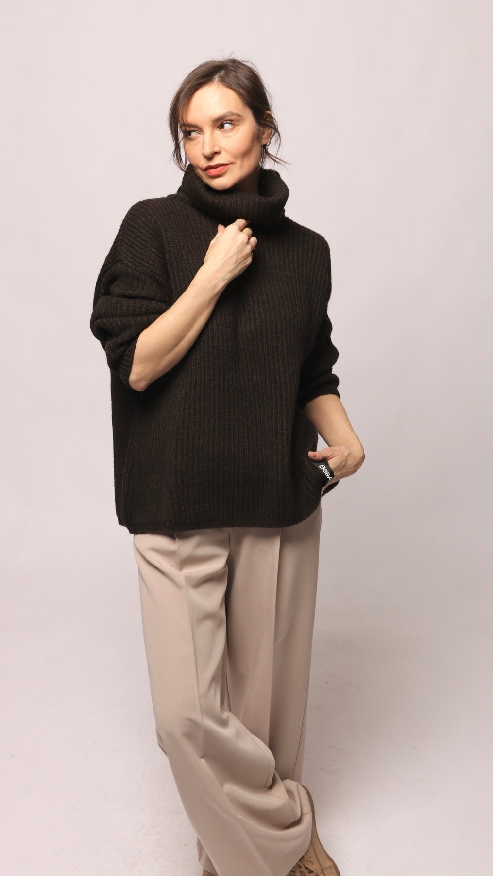 Sweater turtleneck Brown - BeaA - Be At Home with Yourself - Top