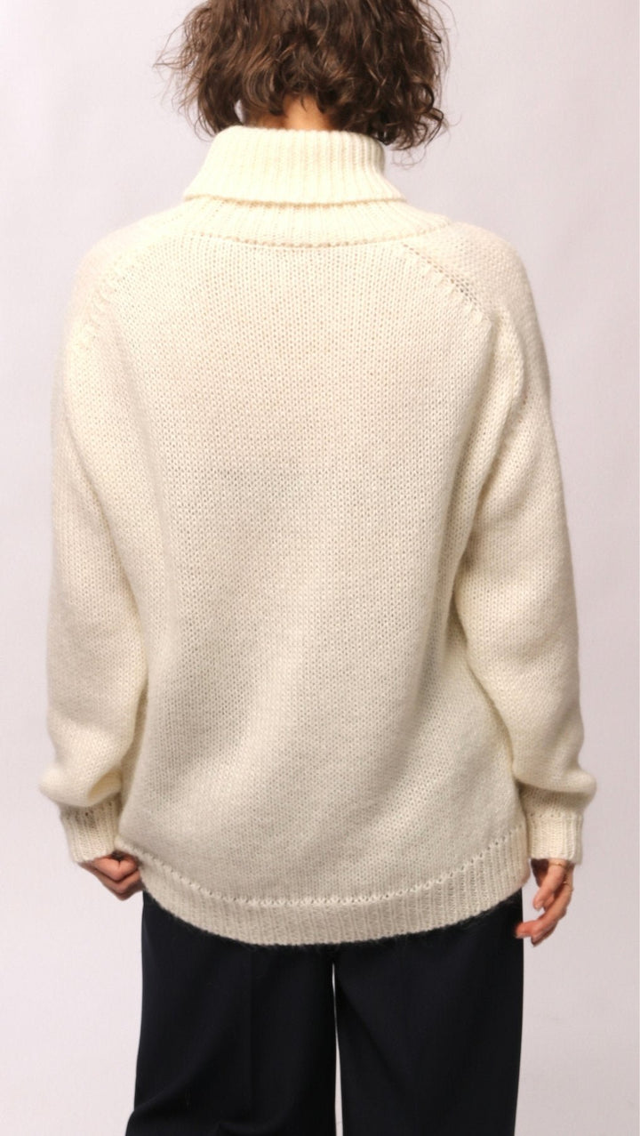 Sweater turtleneck Milk White - BeaA - Be At Home with Yourself - Top
