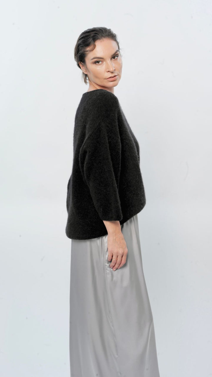 Alpaca sweater Black