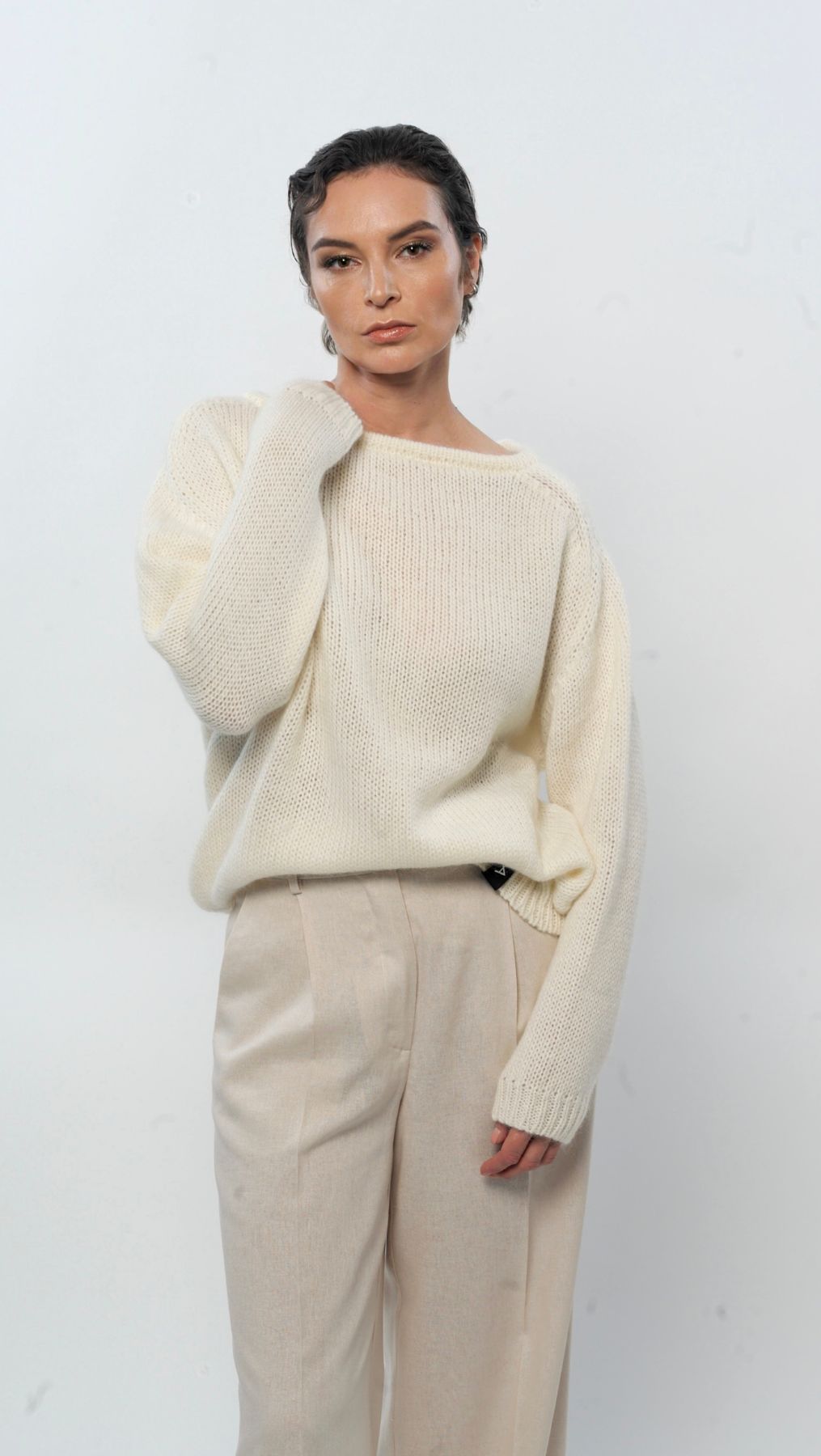 Relaxed fit sweater White