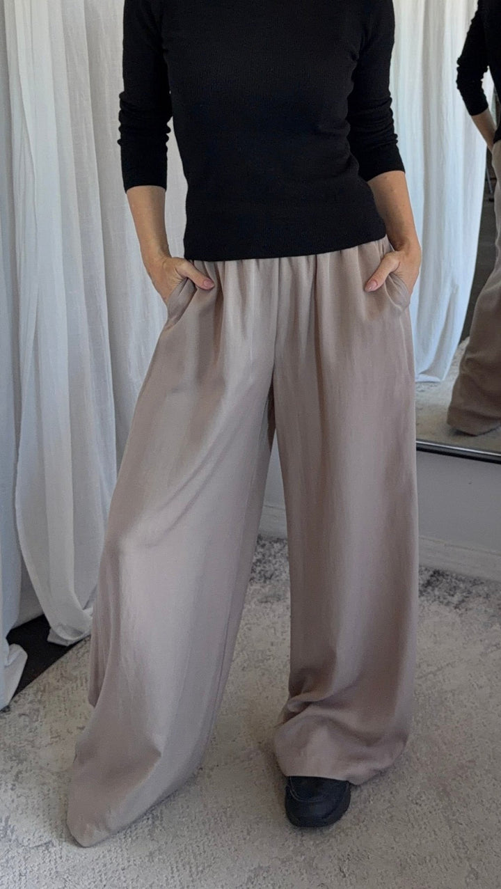 Trousers Taupe - BeaA - Be At Home with Yourself - Trousers