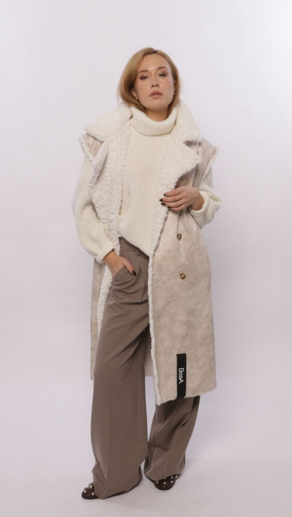 Two-sided vest - BeaA - Be At Home with Yourself - vests