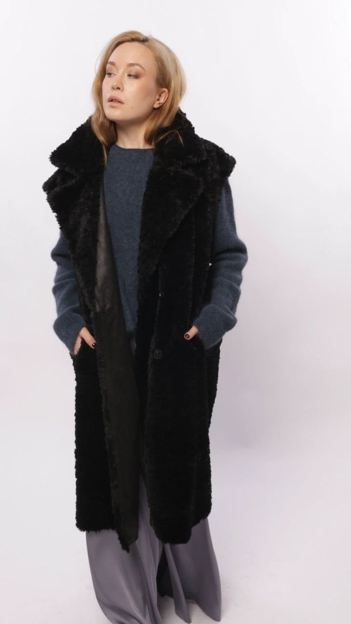 Two - sided Vest Black - BeaA - Be At Home with Yourself - vests