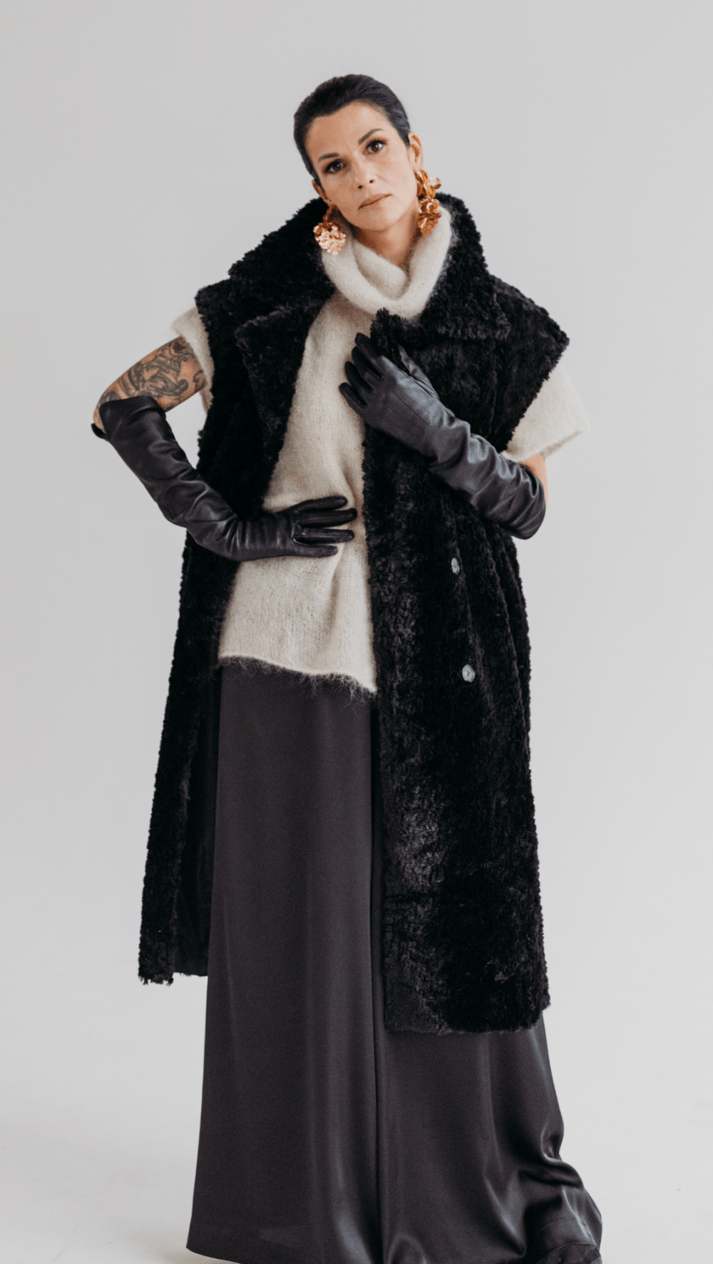 Two - sided Vest Black - BeaA - Be At Home with Yourself - vests