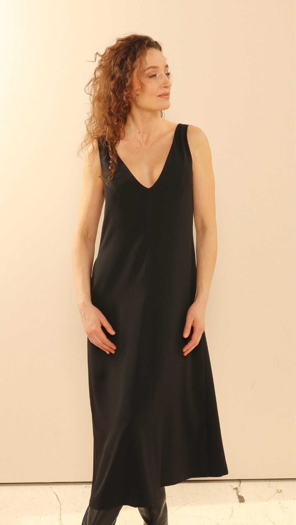 V - Neck dress black - BeaA - Be At Home with Yourself - Dress