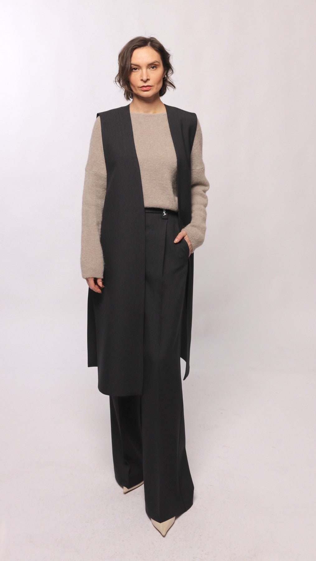 Vest midi Dark gray - BeaA - Be At Home with Yourself - vests