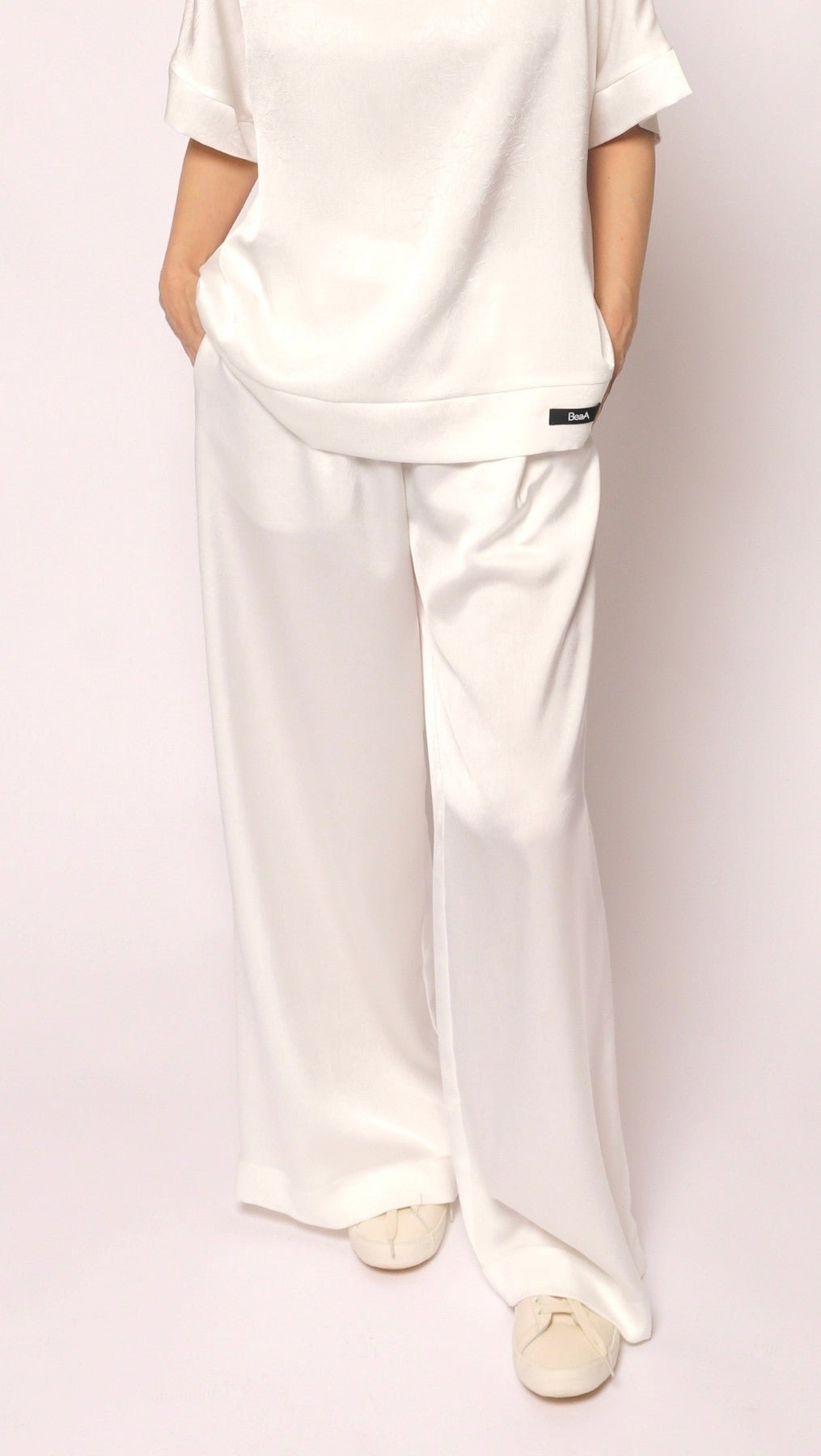 White tousers Cloud Dancer - BeaA - Be At Home with Yourself - Trousers