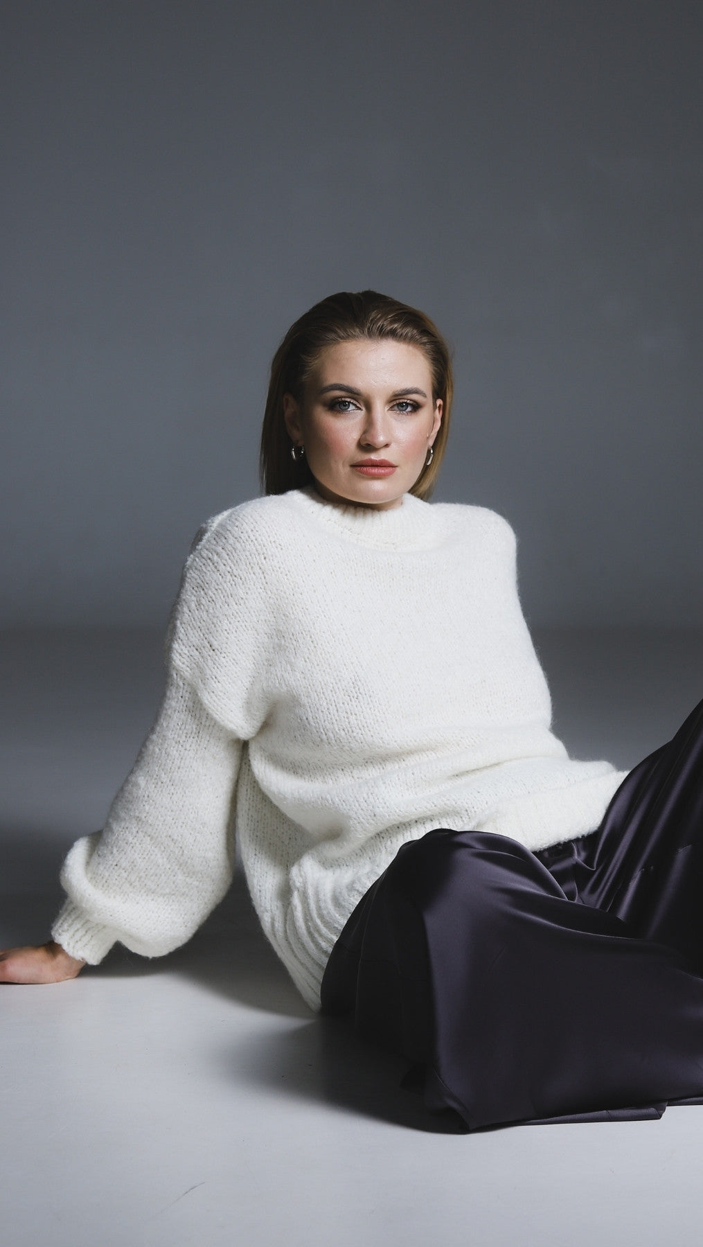 Relaxed fit sweater