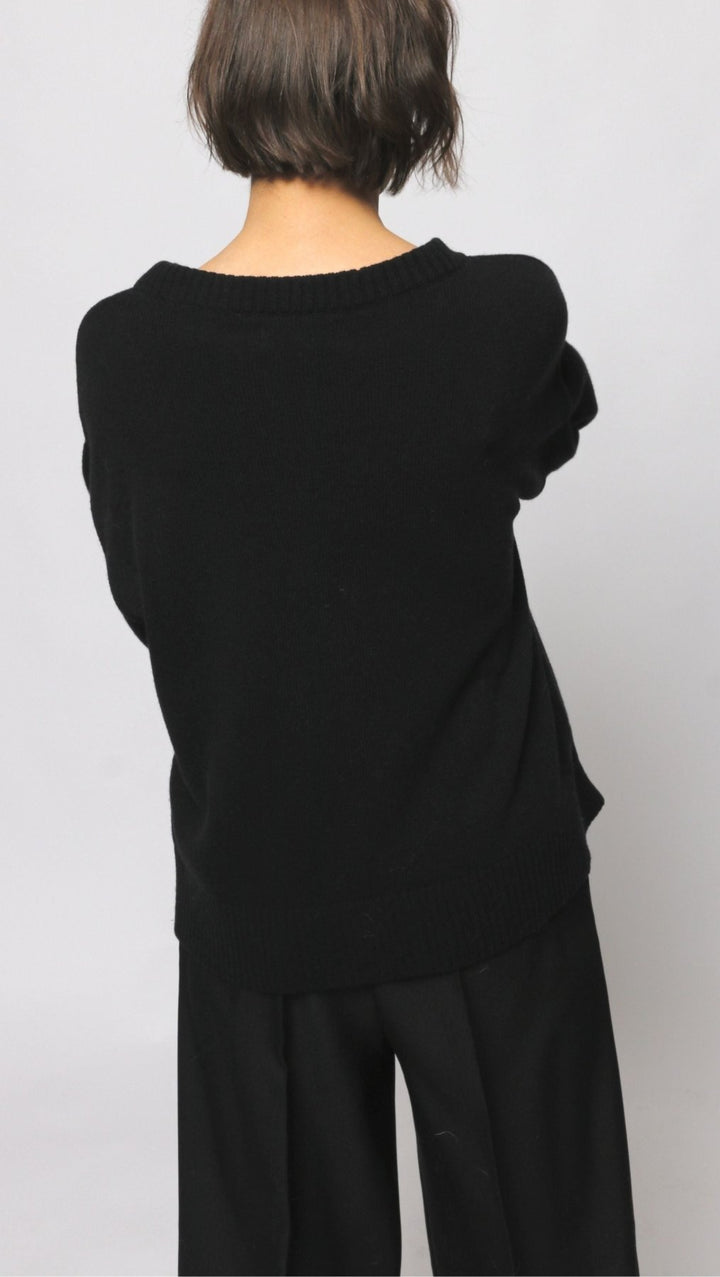 Wool Sweater Black - BeaA - Be At Home with Yourself - Top