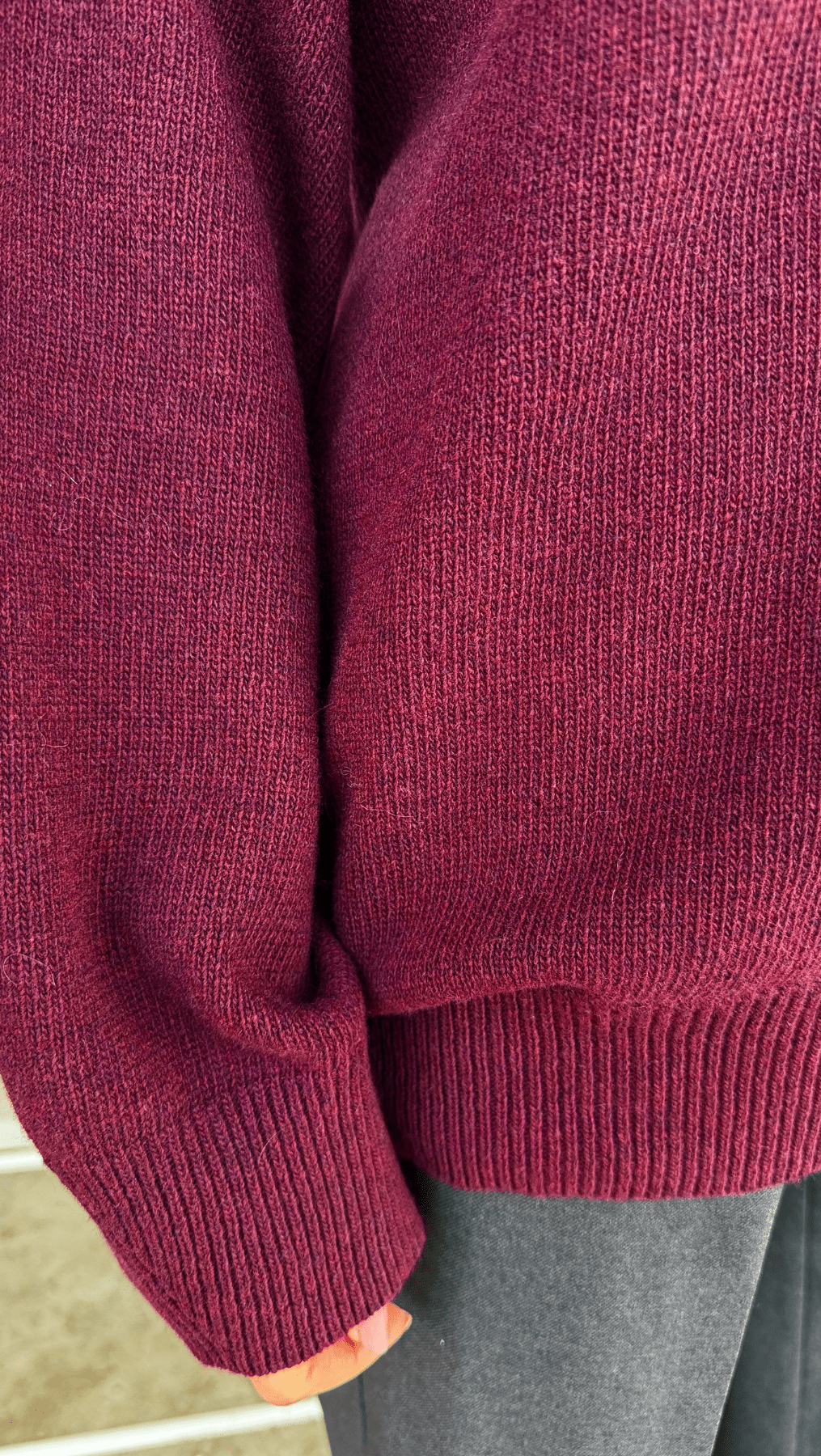 Wool Sweater Cherry - BeaA - Be At Home with Yourself - Top